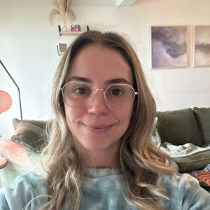 Meet your Posher, Sharye